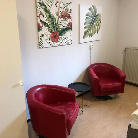 Vandrarhemmet Eken Eksjö Buitenkant foto