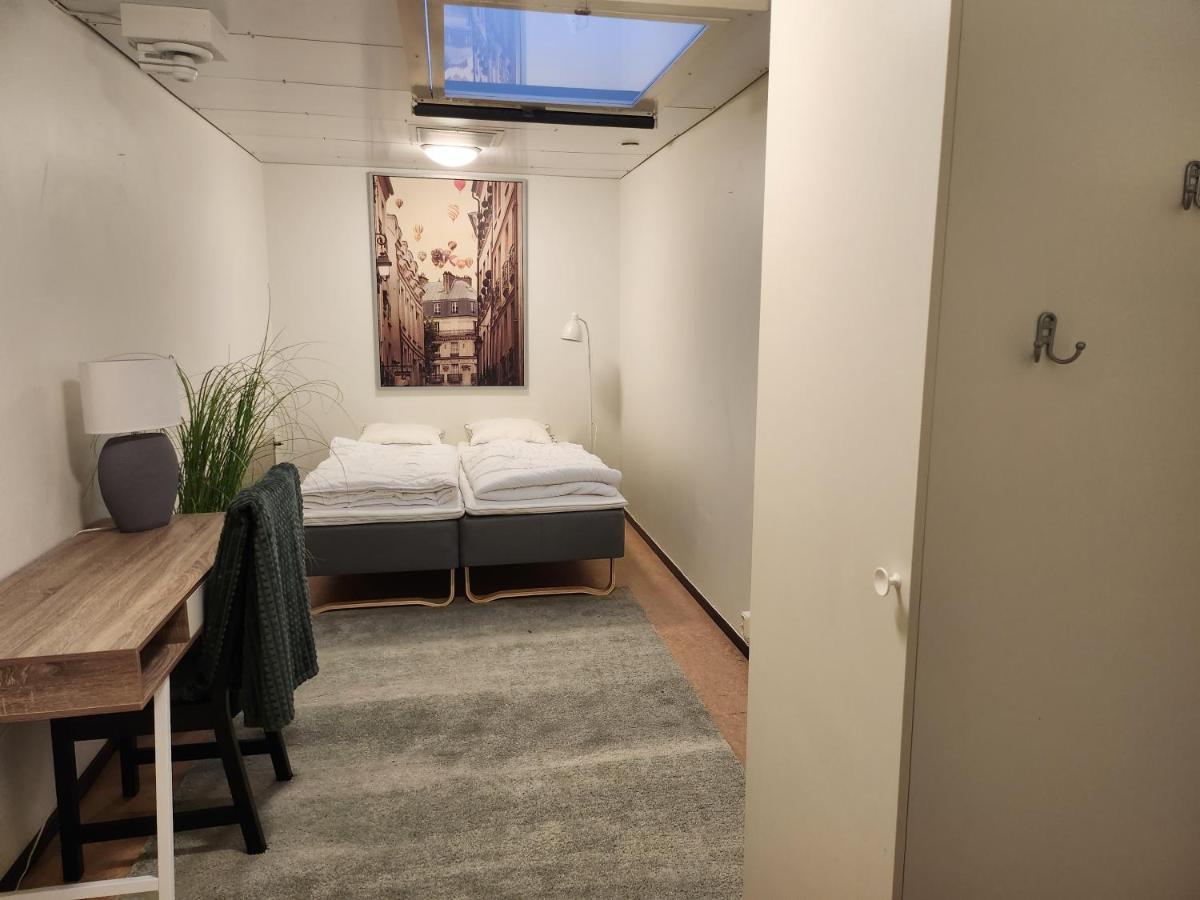 Vandrarhemmet Eken Eksjö Buitenkant foto